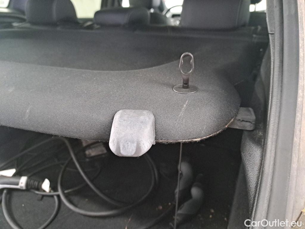  Mercedes  GLA MERCEDES-BENZ   2020  5P  SUV  250 e BUSINESS LINE DCT #27