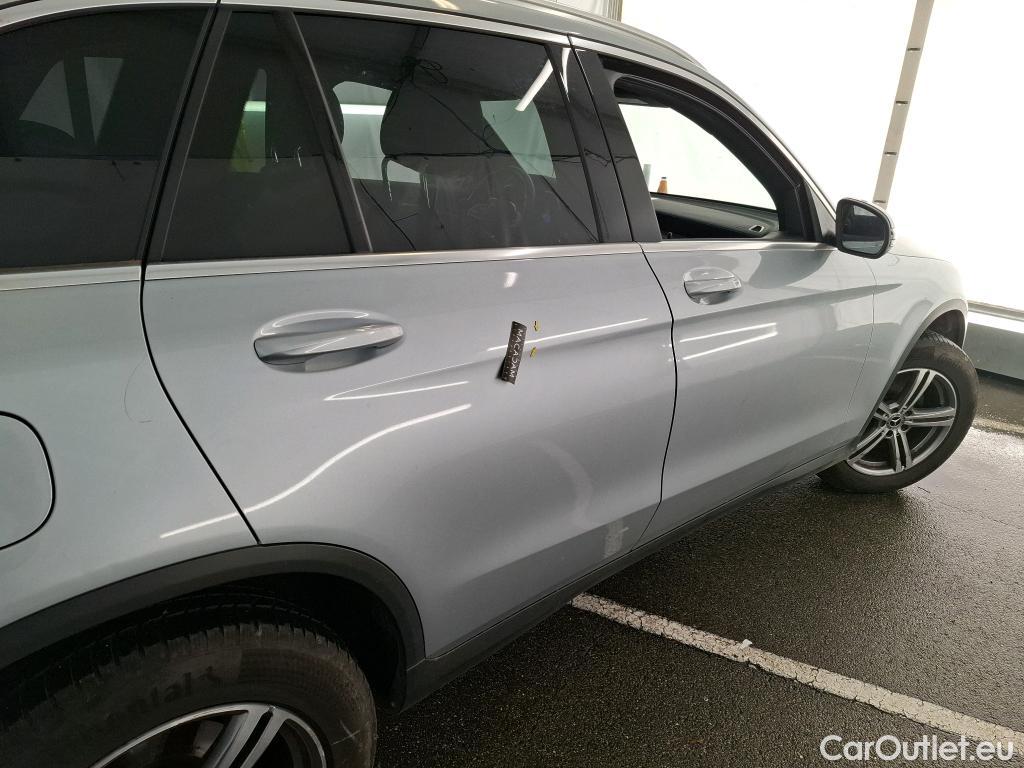  Mercedes  G-Klasee MERCEDES-BENZ GLC / 2019 / 5P / SUV 2.0 GLC 300 E BUSINESS LINE 4MATIC #17