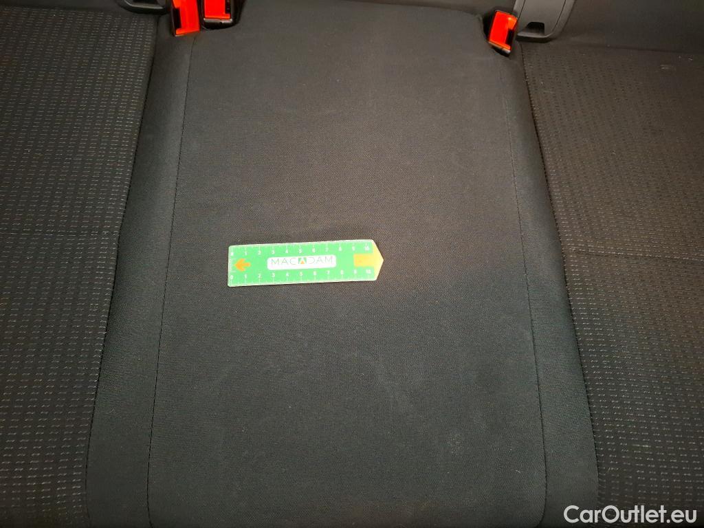  Nissan  Qashqai NISSAN  / 2021 / 5P / Crossover 1.3 MHEV 140 Visia #14