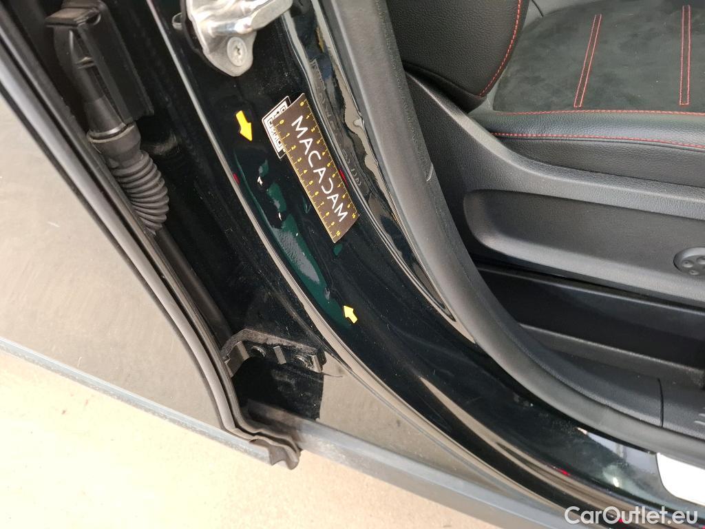  Mercedes  GLB MERCEDES-BENZ  / 2019 / 5P / SUV  200 d AMG Line #5