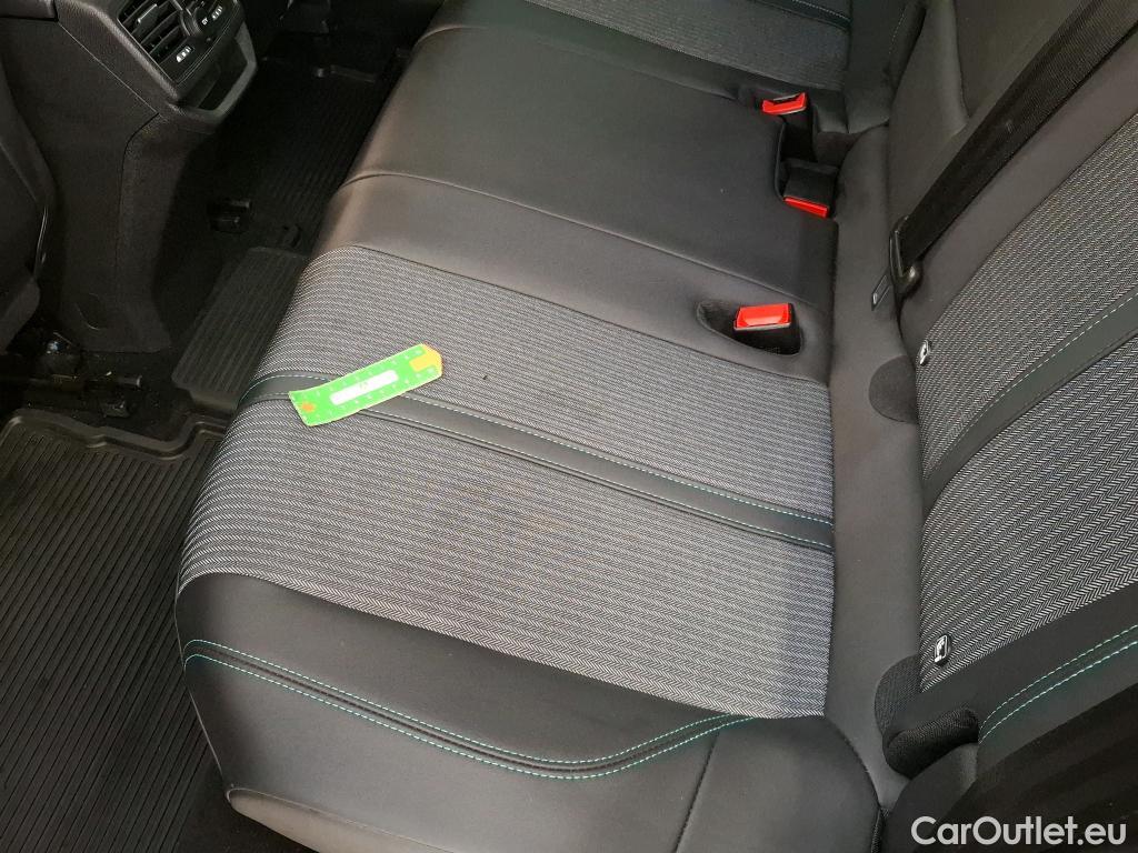  Peugeot  3008  II Allure 1.2 PureTech 130CV BVA8 E6d #26