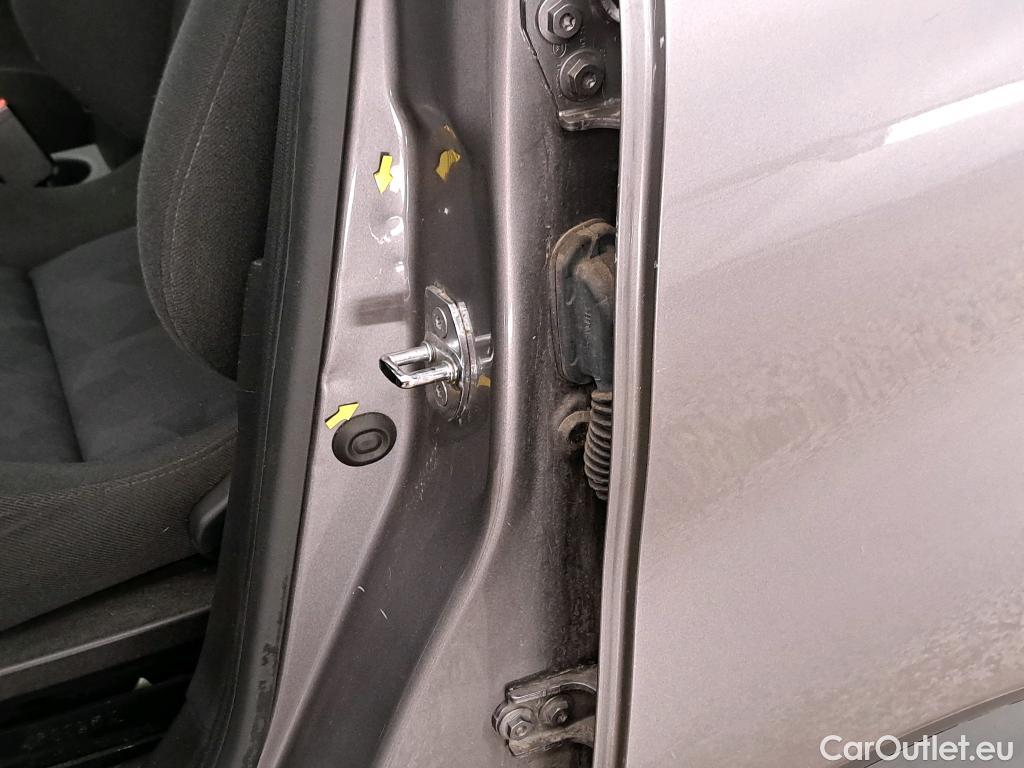  Renault  Captur  II Business 1.5 dCi 115CV BVA7 E6dT #19