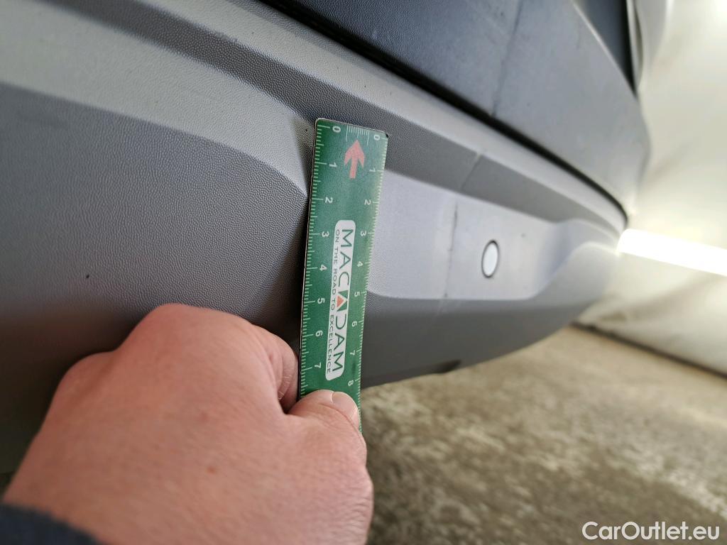  Renault  Captur  II Business 1.5 dCi 115CV BVA7 E6dT #13