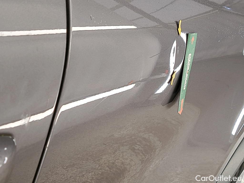  Renault  Captur  II Business 1.5 dCi 115CV BVA7 E6dT #6