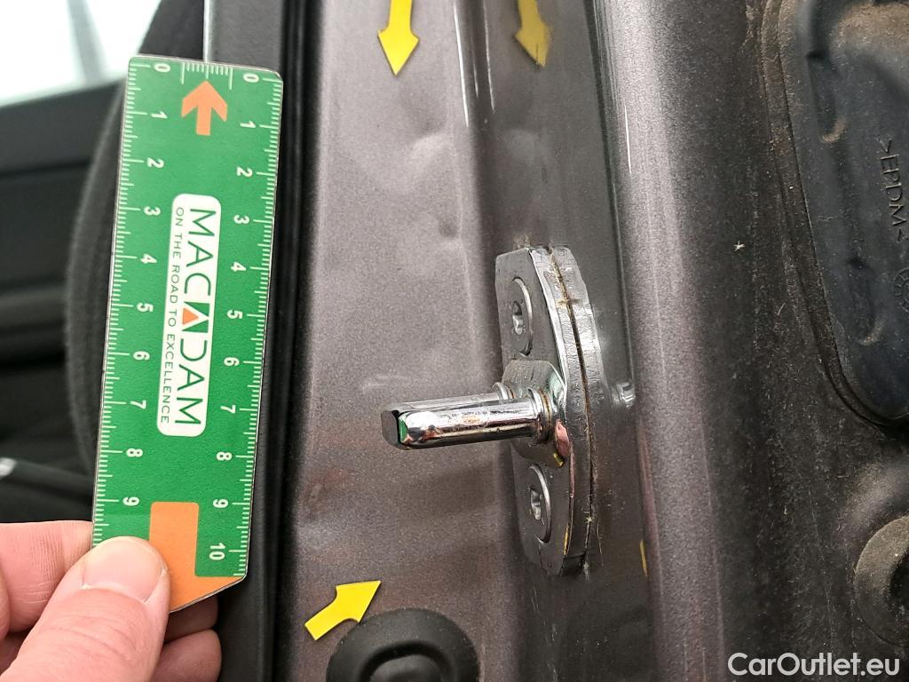  Renault  Captur  II Business 1.5 dCi 115CV BVA7 E6dT #20