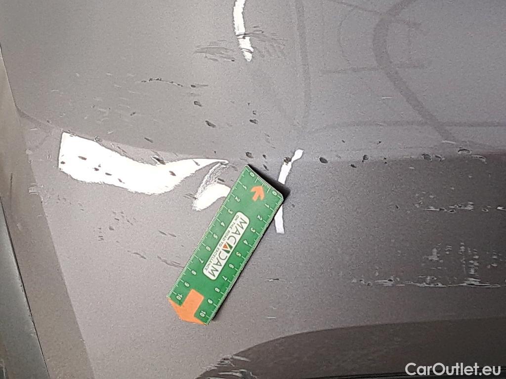  Renault  Captur  II Business 1.5 dCi 115CV BVA7 E6dT #8