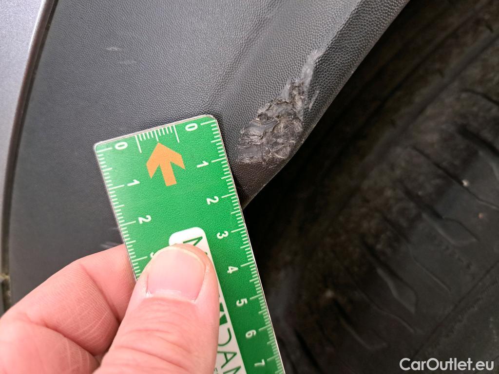  Renault  Captur  II Business 1.5 dCi 115CV BVA7 E6dT #22