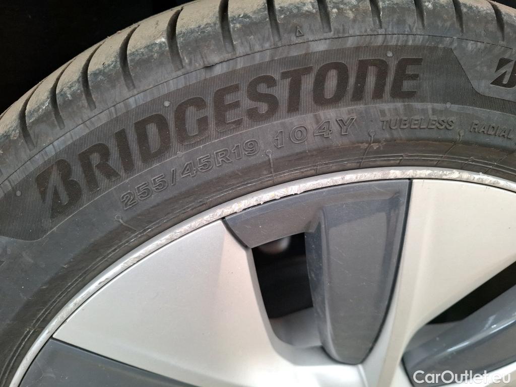  Tesla  Model Y TESLA  / 2020 / 5P / SUV Grand Autonomie Dual Motor AWD #4