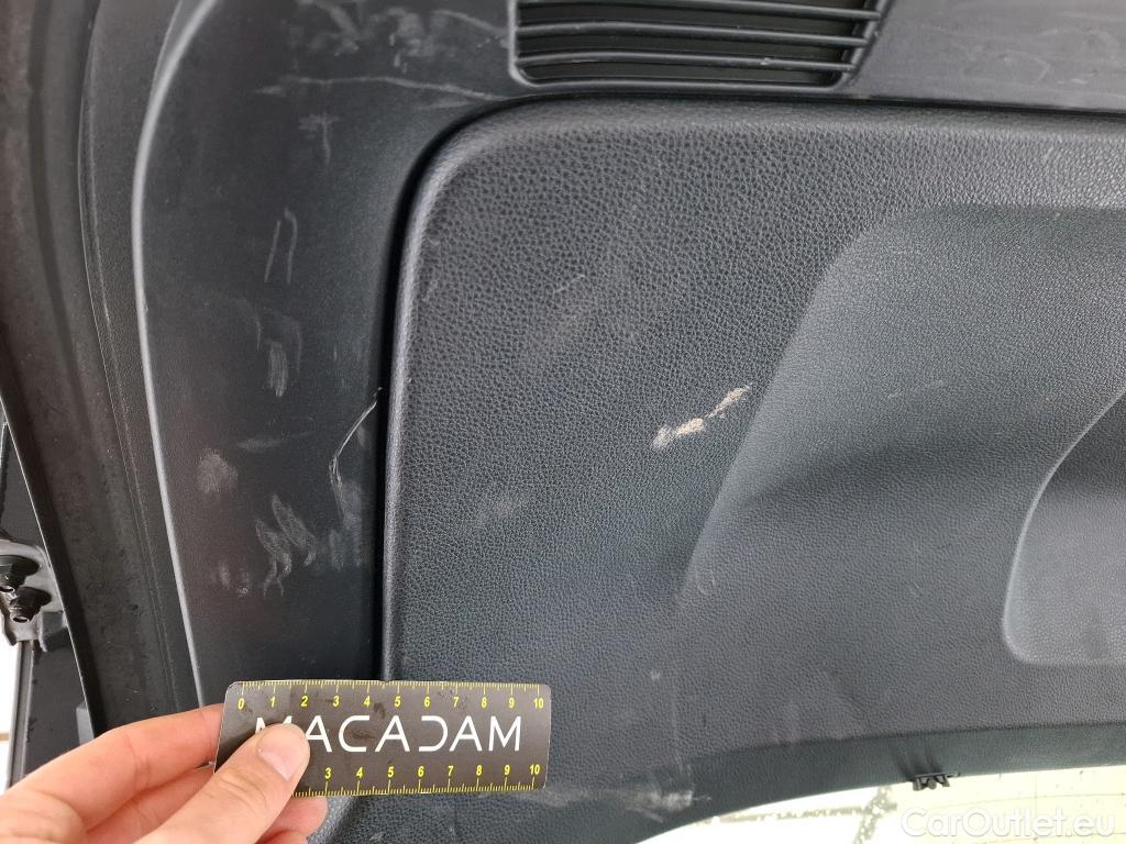  Toyota  Corolla TOYOTA  Touring Sports / 2018 / 5P / Break Hybride 122h Dynamic Business #31