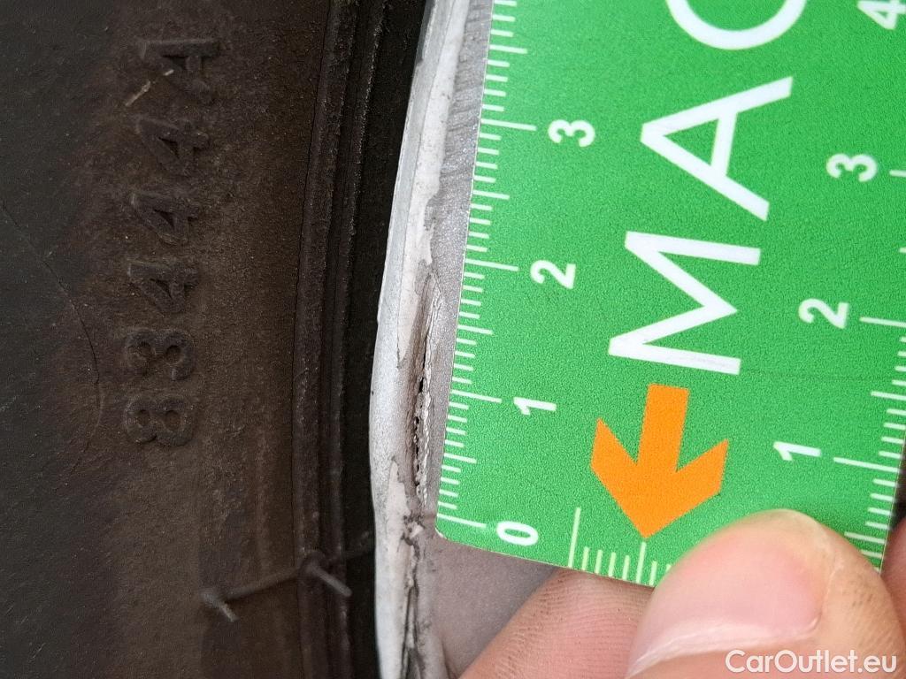  Toyota  Yaris TOYOTA  Hybride / 2019 / 5P / Berline Hybride 116h Dynamic Business Beyond Zer #15