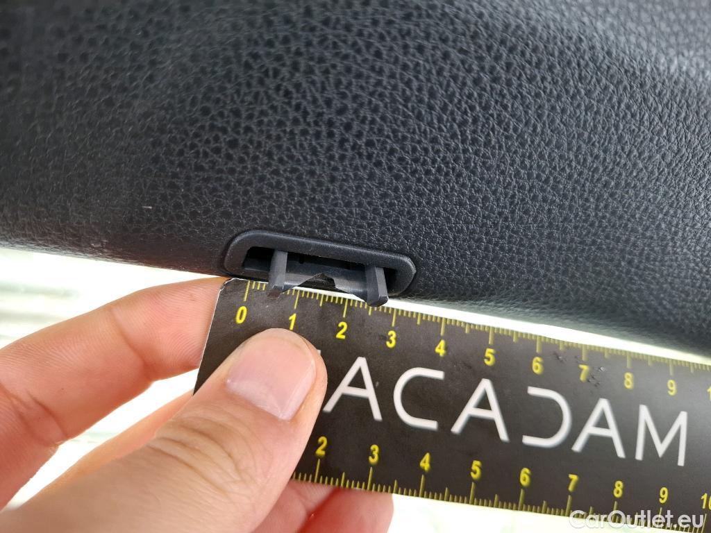  Toyota  Corolla TOYOTA  Touring Sports / 2018 / 5P / Break Hybride 122h Dynamic Business #38