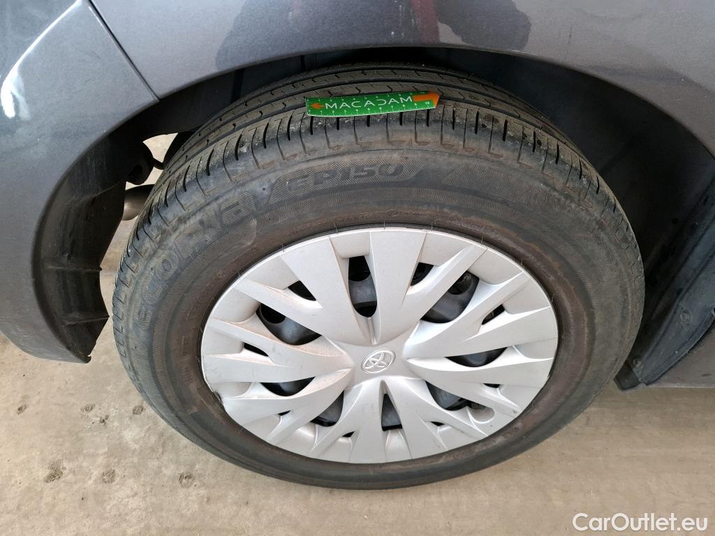  Toyota  Yaris TOYOTA  Hybride / 2019 / 5P / Berline Hybride 116h Dynamic Business Beyond Zer #5