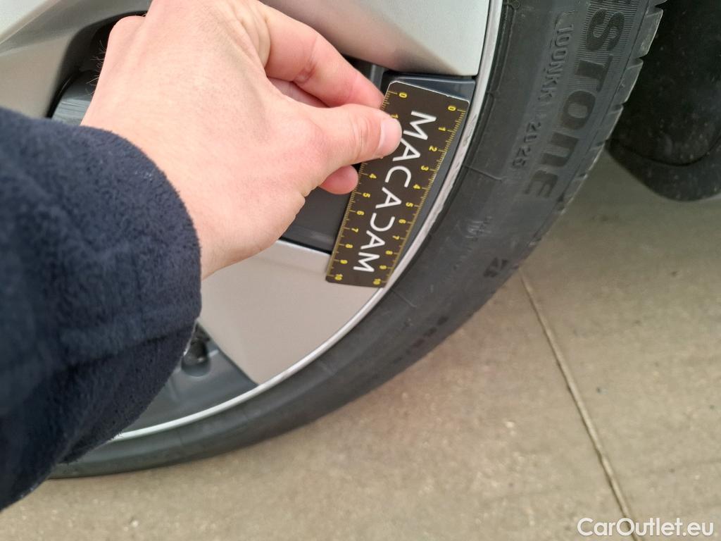  Tesla  Model Y TESLA  / 2020 / 5P / SUV Grand Autonomie Dual Motor AWD #79