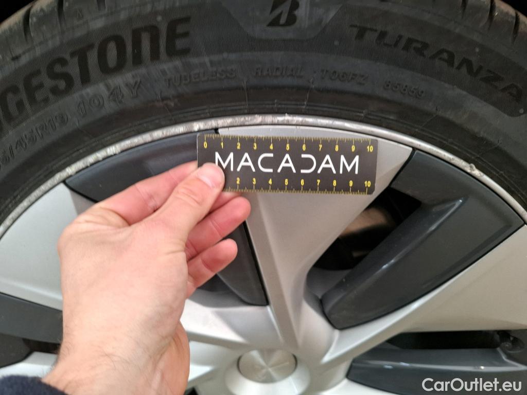  Tesla  Model Y TESLA  / 2020 / 5P / SUV Grand Autonomie Dual Motor AWD #38