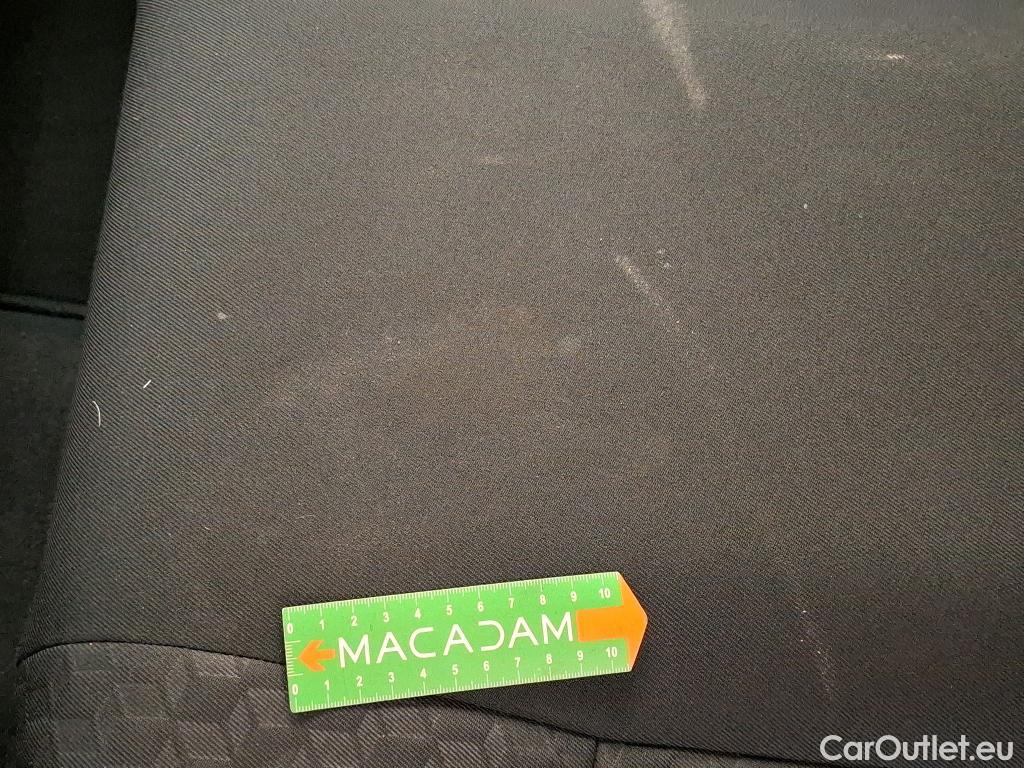  Toyota  Yaris TOYOTA  Hybride / 2019 / 5P / Berline Hybride 116h Dynamic Business Beyond Zer #17