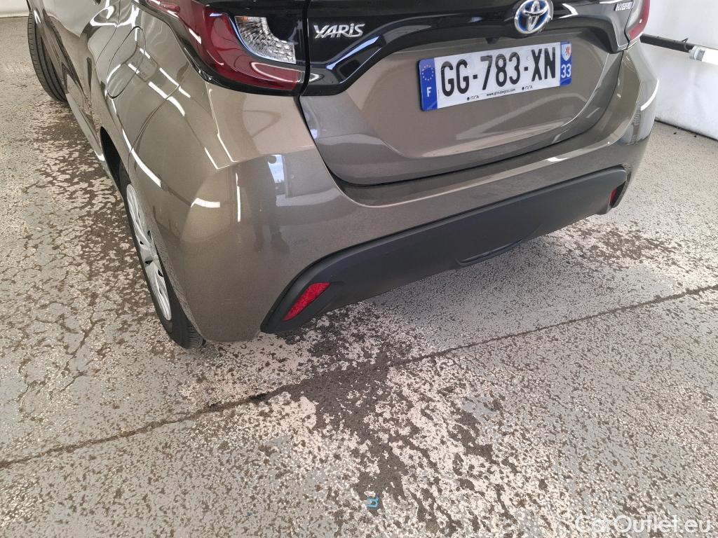  Toyota  Yaris TOYOTA  Hybride / 2019 / 5P / Berline Hybride 116h Dynamic Business Stage Acad #11