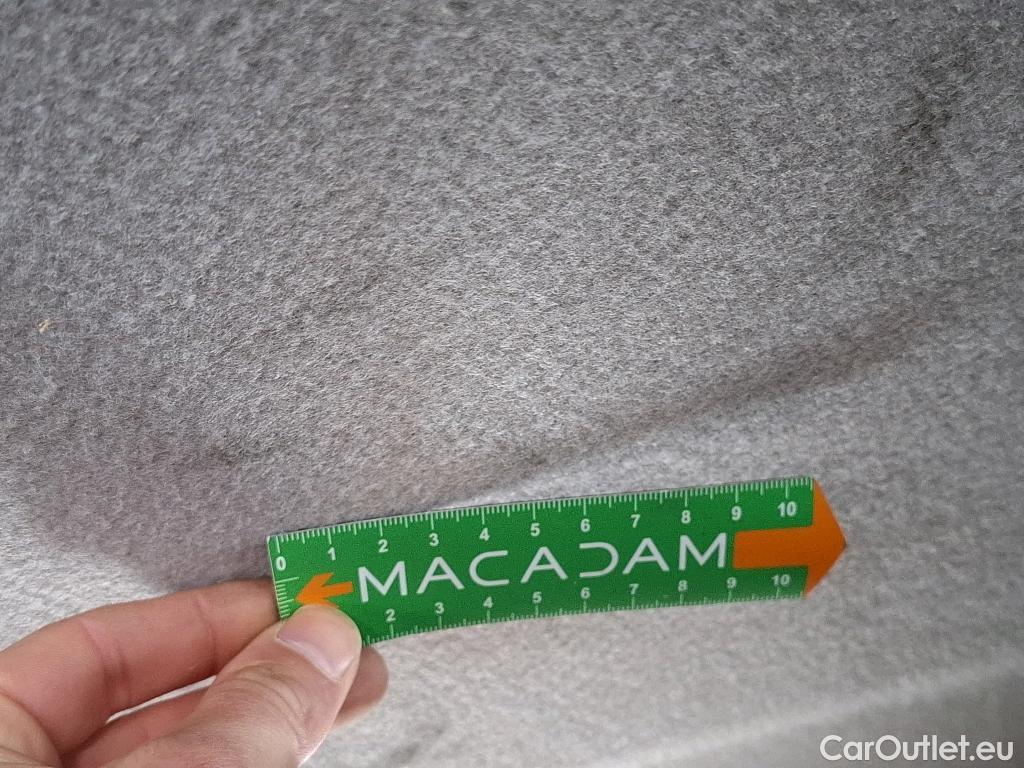  Toyota  Yaris TOYOTA  Hybride / 2019 / 5P / Berline Hybride 116h Dynamic Business Beyond Zer #20