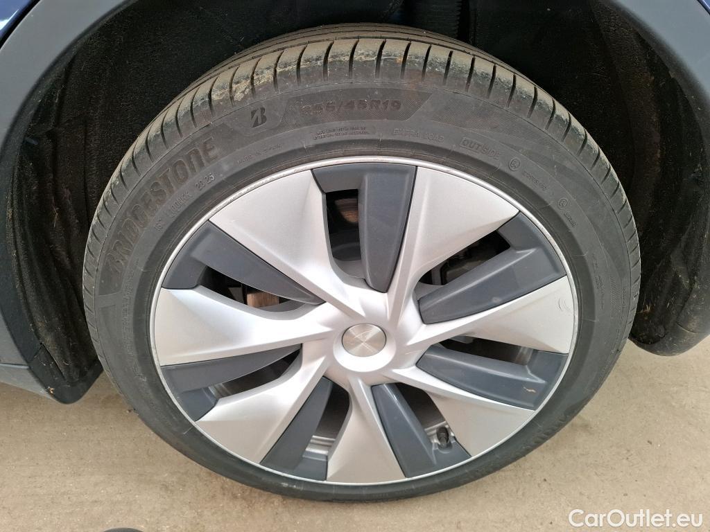  Tesla  Model Y TESLA  / 2020 / 5P / SUV Grand Autonomie Dual Motor AWD #60