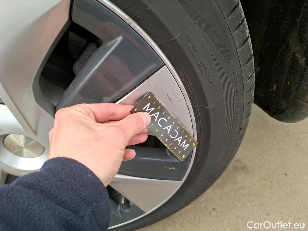  Tesla  Model Y TESLA  / 2020 / 5P / SUV Grand Autonomie Dual Motor AWD #61