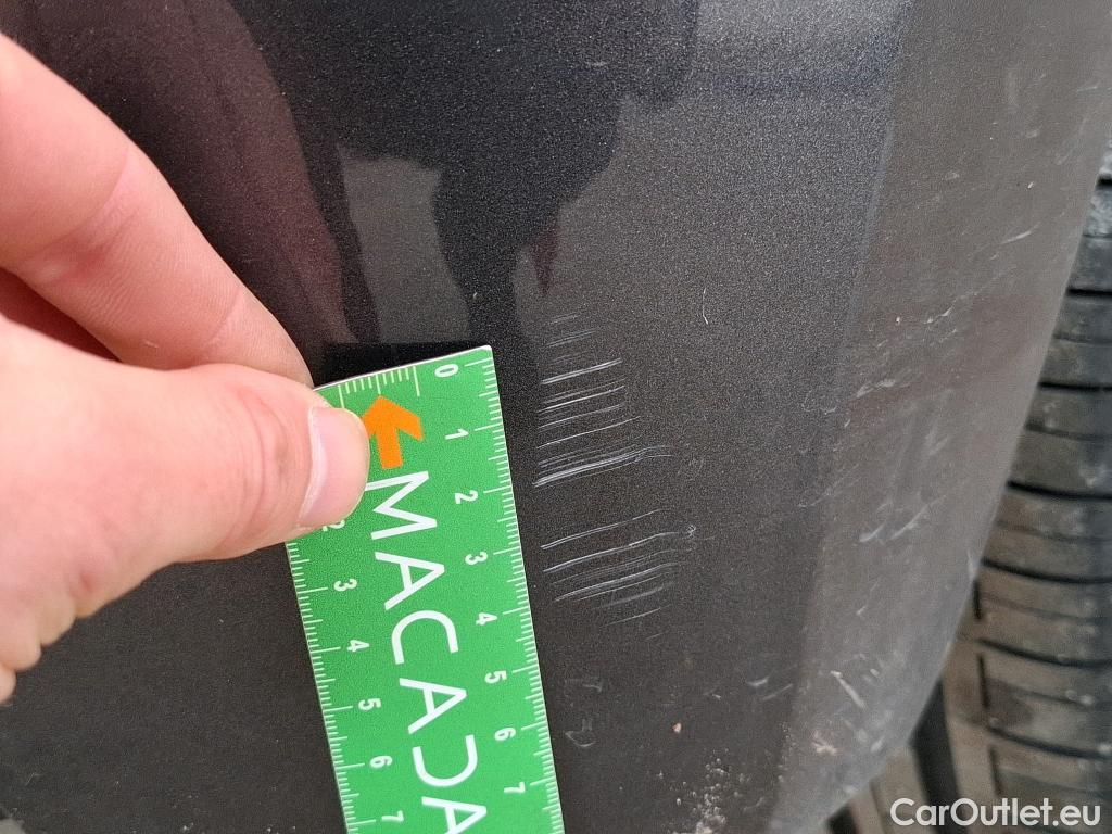  Toyota  Yaris TOYOTA  Hybride / 2019 / 5P / Berline Hybride 116h Dynamic Business Beyond Zer #22