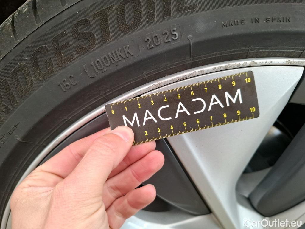  Tesla  Model Y TESLA  / 2020 / 5P / SUV Grand Autonomie Dual Motor AWD #27