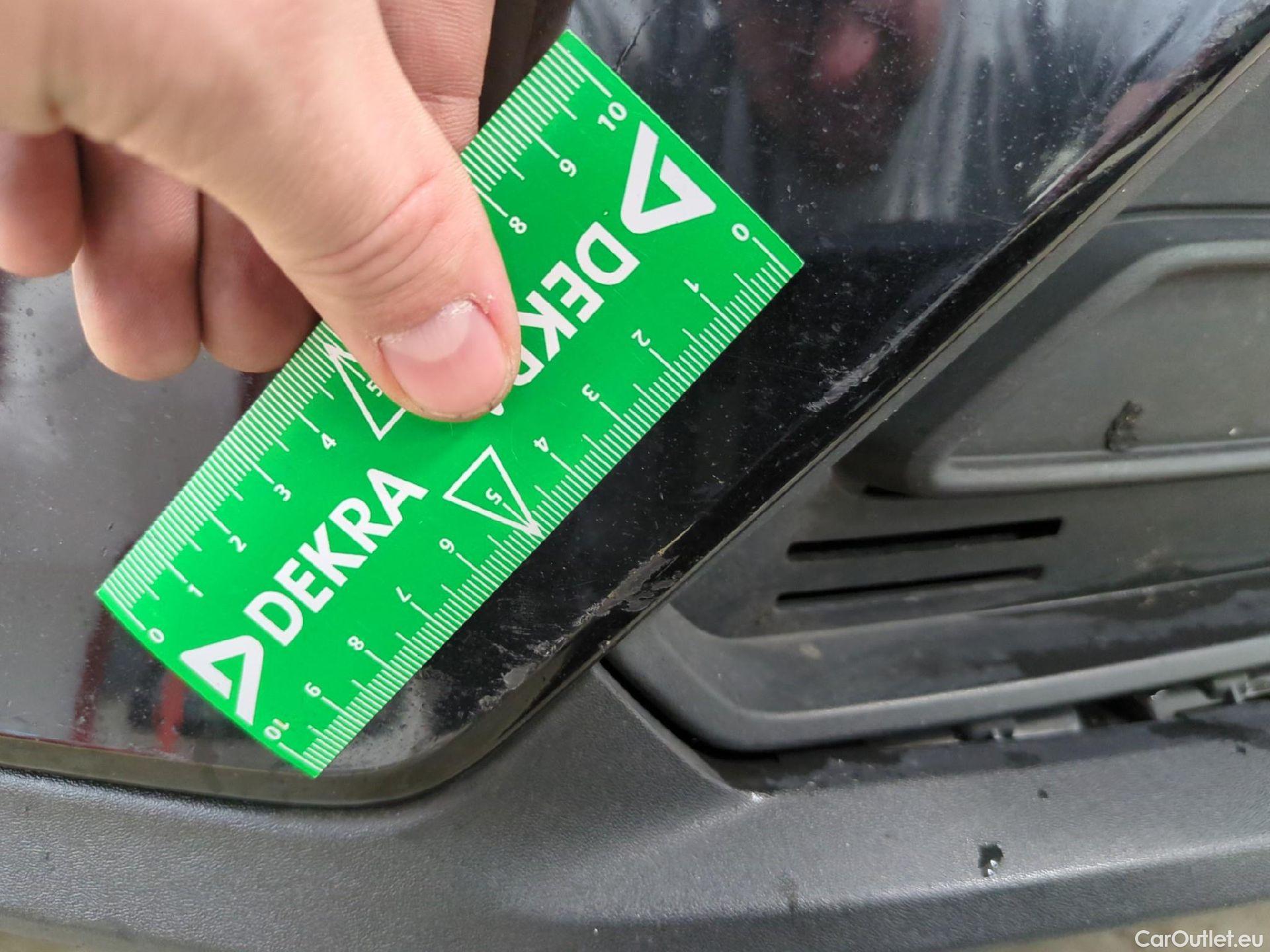  Volvo  XC 40 VOLVO XC40 / 2022 / 5P / SUV Recharge T4 211 DCT7 Start #24