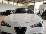  Alfa Romeo   STELVIO ALFA ROMEO / 2017 / 5P / SUV 2.2 TURBO DIESEL 160CV BUSINESS AT8 RWD #28
