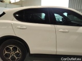  Alfa Romeo   STELVIO ALFA ROMEO / 2017 / 5P / SUV 2.2 TURBO DIESEL 160CV BUSINESS AT8 RWD #48