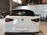  Alfa Romeo   STELVIO ALFA ROMEO / 2017 / 5P / SUV 2.2 TURBO DIESEL 160CV BUSINESS AT8 RWD #62