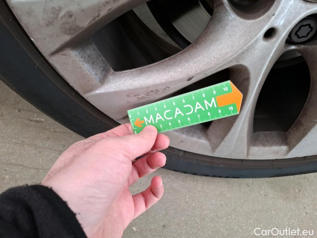  Bmw  Serie 2 Série 2 Gran Tourer 218d Lounge 2.0 150CV BVA8 E6d #27