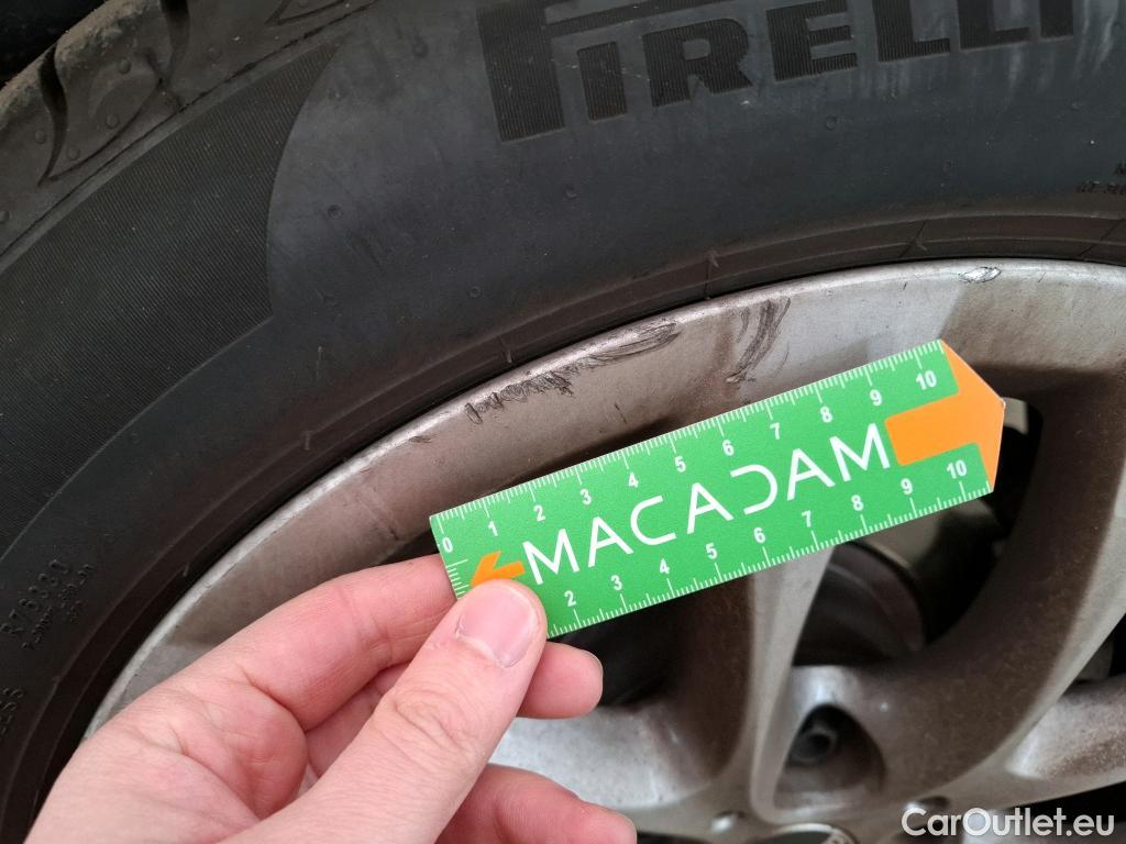  Bmw  Serie 2 Série 2 Gran Tourer 218d Lounge 2.0 150CV BVA8 E6d #25