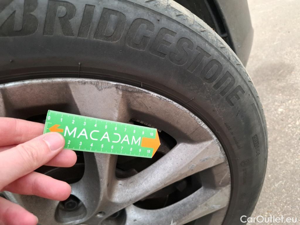  Bmw  Serie 2 Série 2 Gran Tourer 218d Lounge 2.0 150CV BVA8 E6d #33