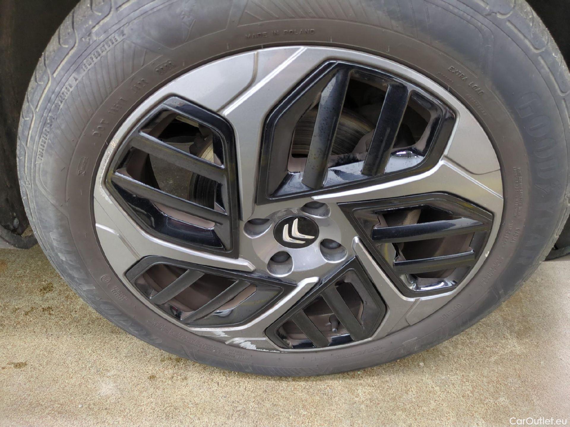  Citroen  C4 CITROEN  X / 2022 / 4P / Berline PureTech 130 S&S EAT8 Feel Pack #7