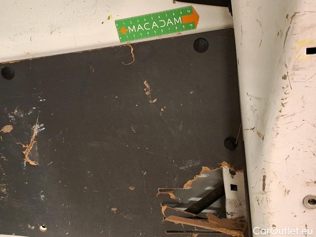  Citroen  Jumpy  Fourgon Club M 1.5 BlueHDi 100CV BVM6 E6d #102