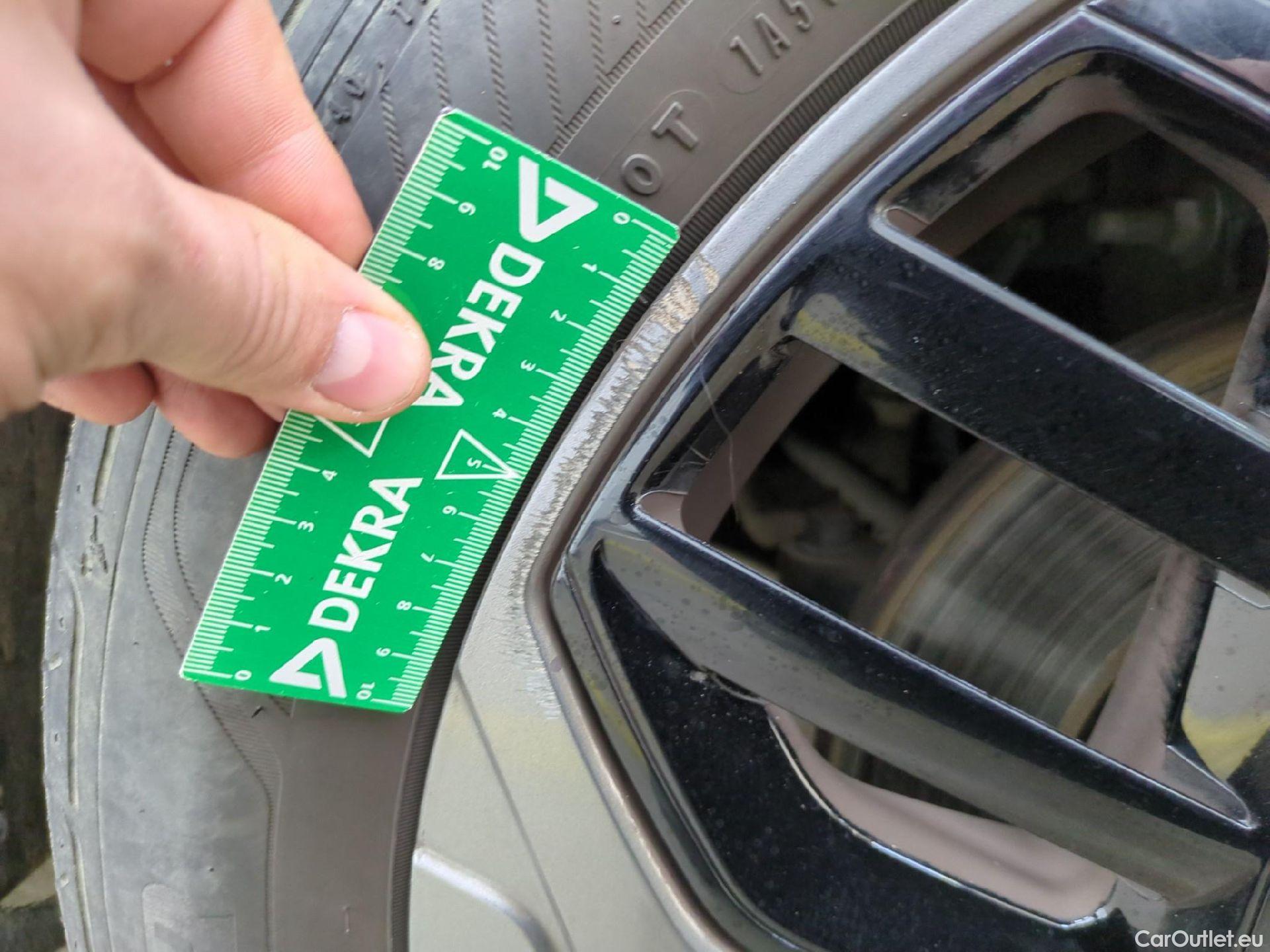  Citroen  C4 CITROEN  X / 2022 / 4P / Berline PureTech 130 S&S EAT8 Feel Pack #6