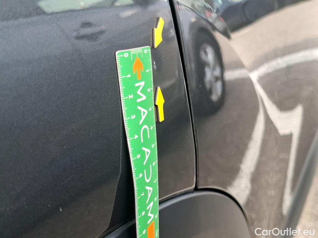  Citroen  C4  Berline Feel Pack 1.2 PureTech 130CV BVM6 E6d #34