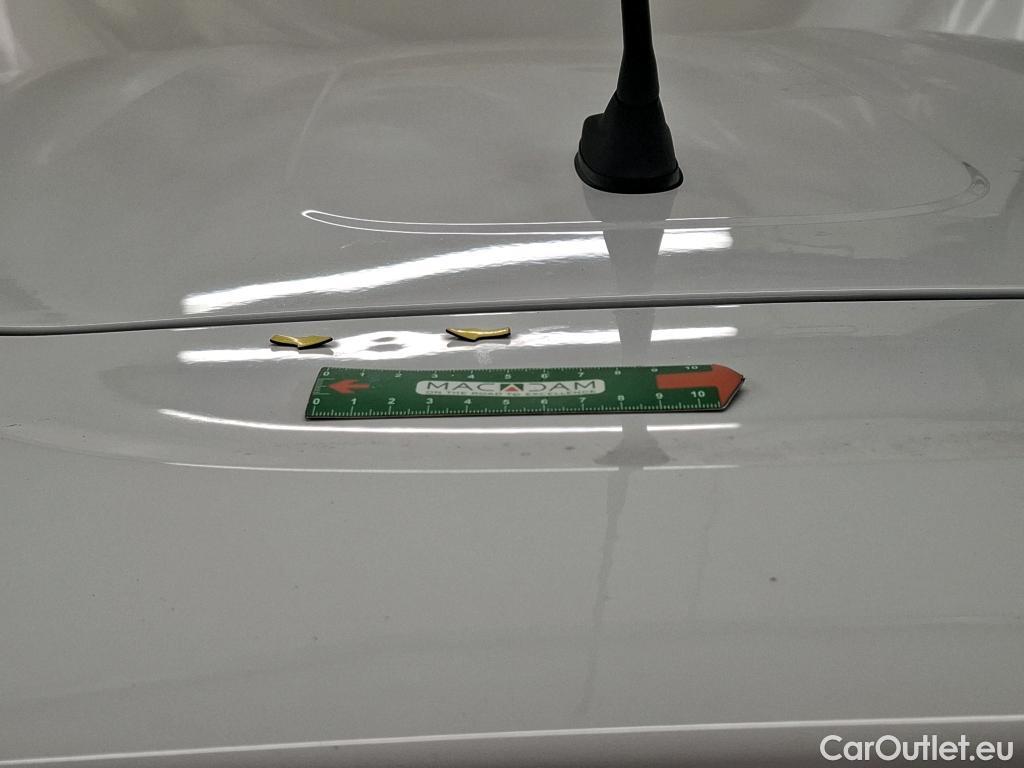  Citroen  C3  Société Feel Nav 1.2 PureTech 80CV BVM5 E6 #34