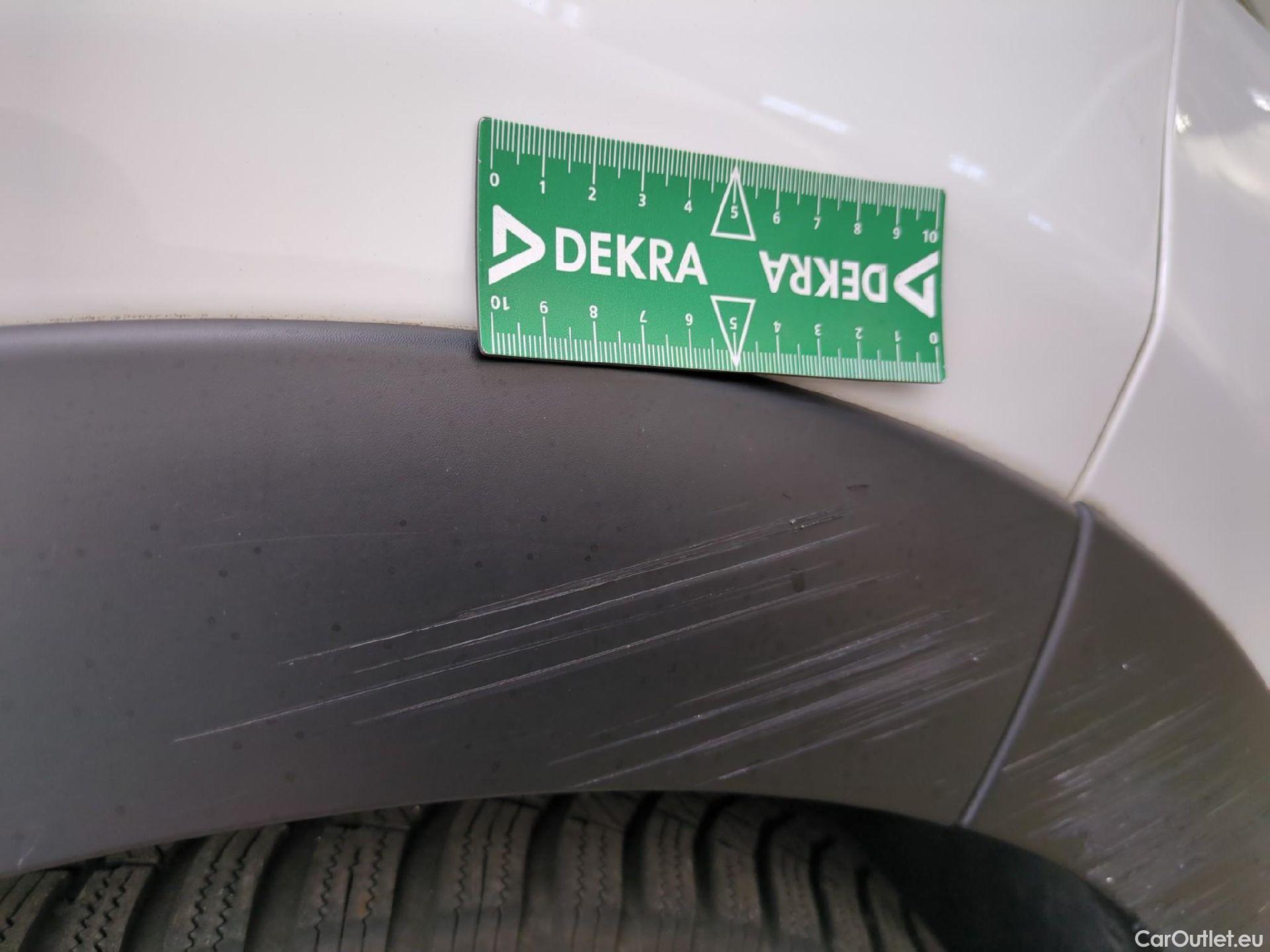  Citroen  C3  Société Feel Nav 1.5 BlueHDI 100CV BVM5 E6dT #9