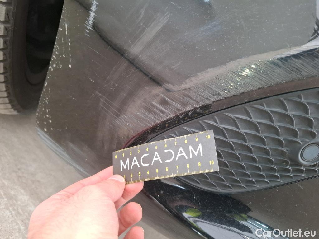  Mercedes  A-Klasse MERCEDES-BENZ Classe A Compact / 2018 / 5P / Berline A 180 Progressive Line 7G-DCT #33