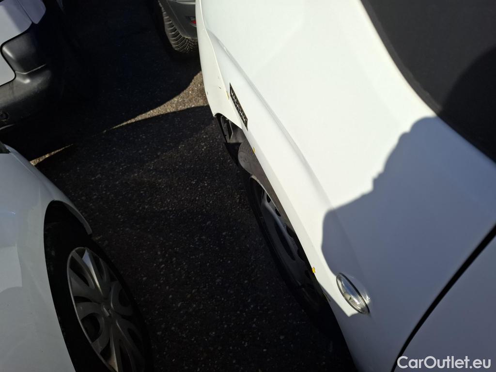  Citroen  Berlingo  Fourgon Driver M 1000 1.5 BlueHDi 100CV BVM5 E6dT #17