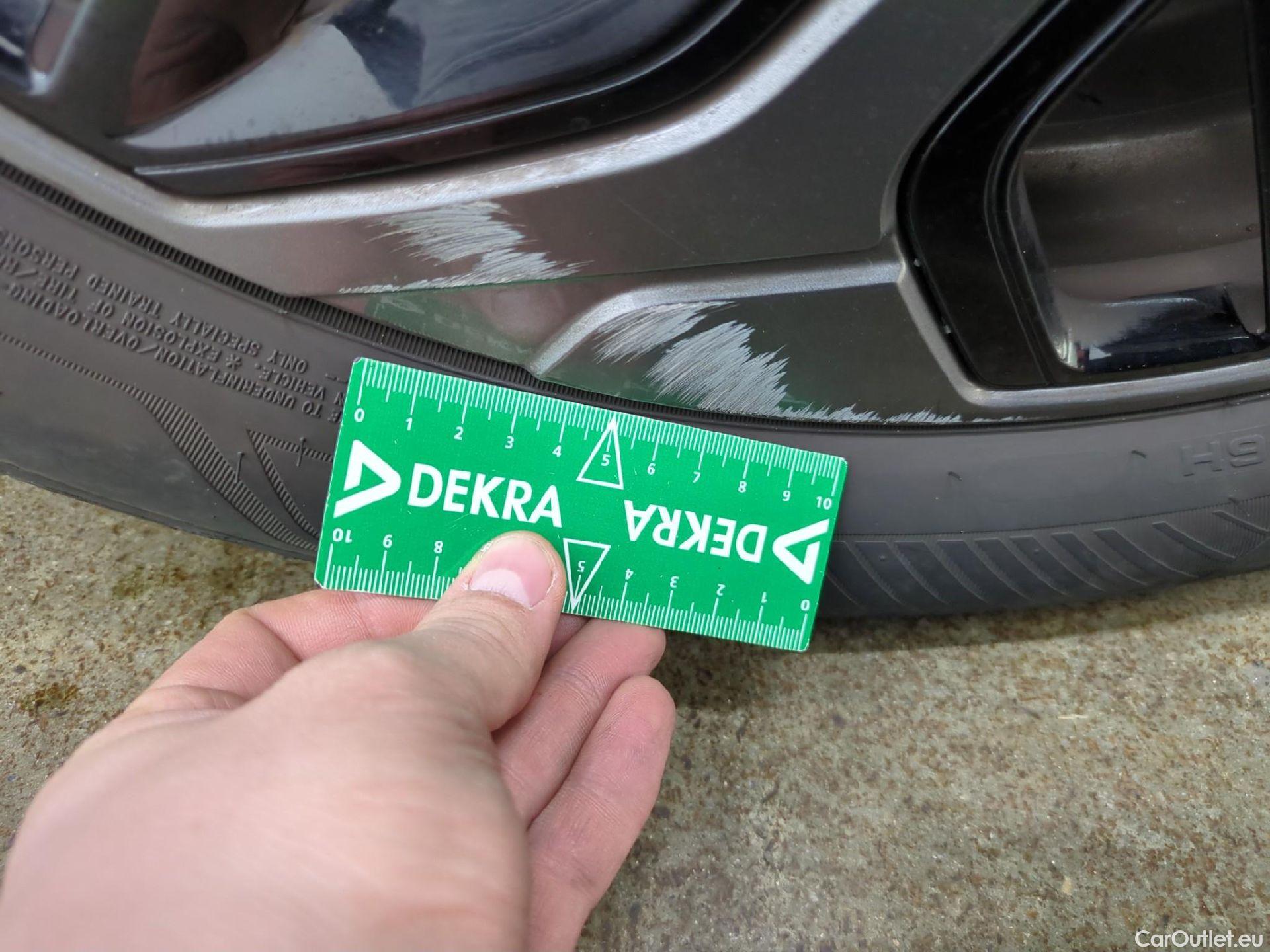  Citroen  C4 CITROEN  X / 2022 / 4P / Berline PureTech 130 S&S EAT8 Feel Pack #8