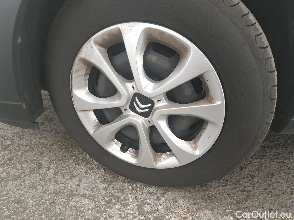  Citroen  C3  Société Feel 1.5 BlueHDI 100CV BVM5 E6dT #2