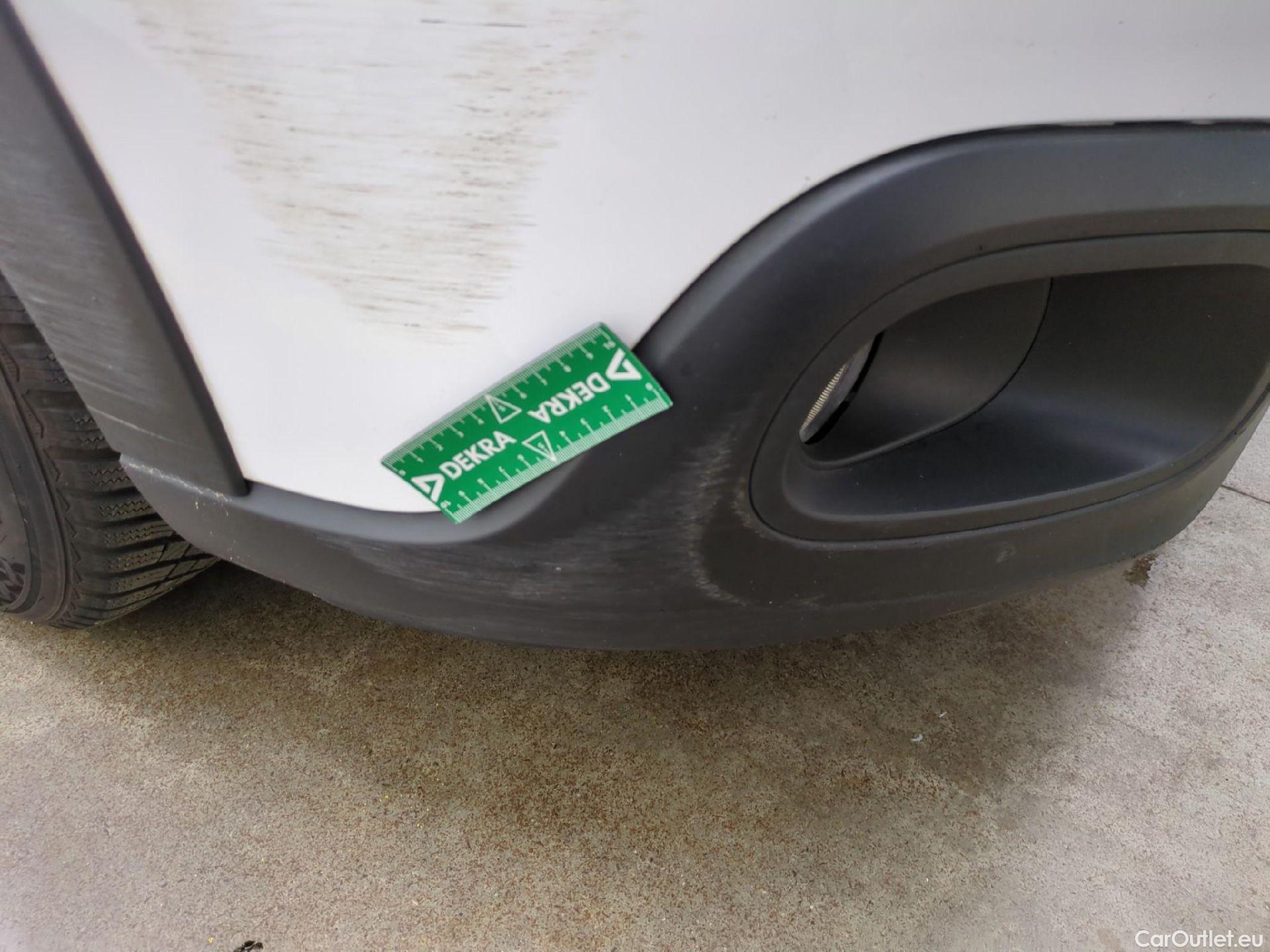  Citroen  C3  Société Feel Nav 1.5 BlueHDI 100CV BVM5 E6dT #38