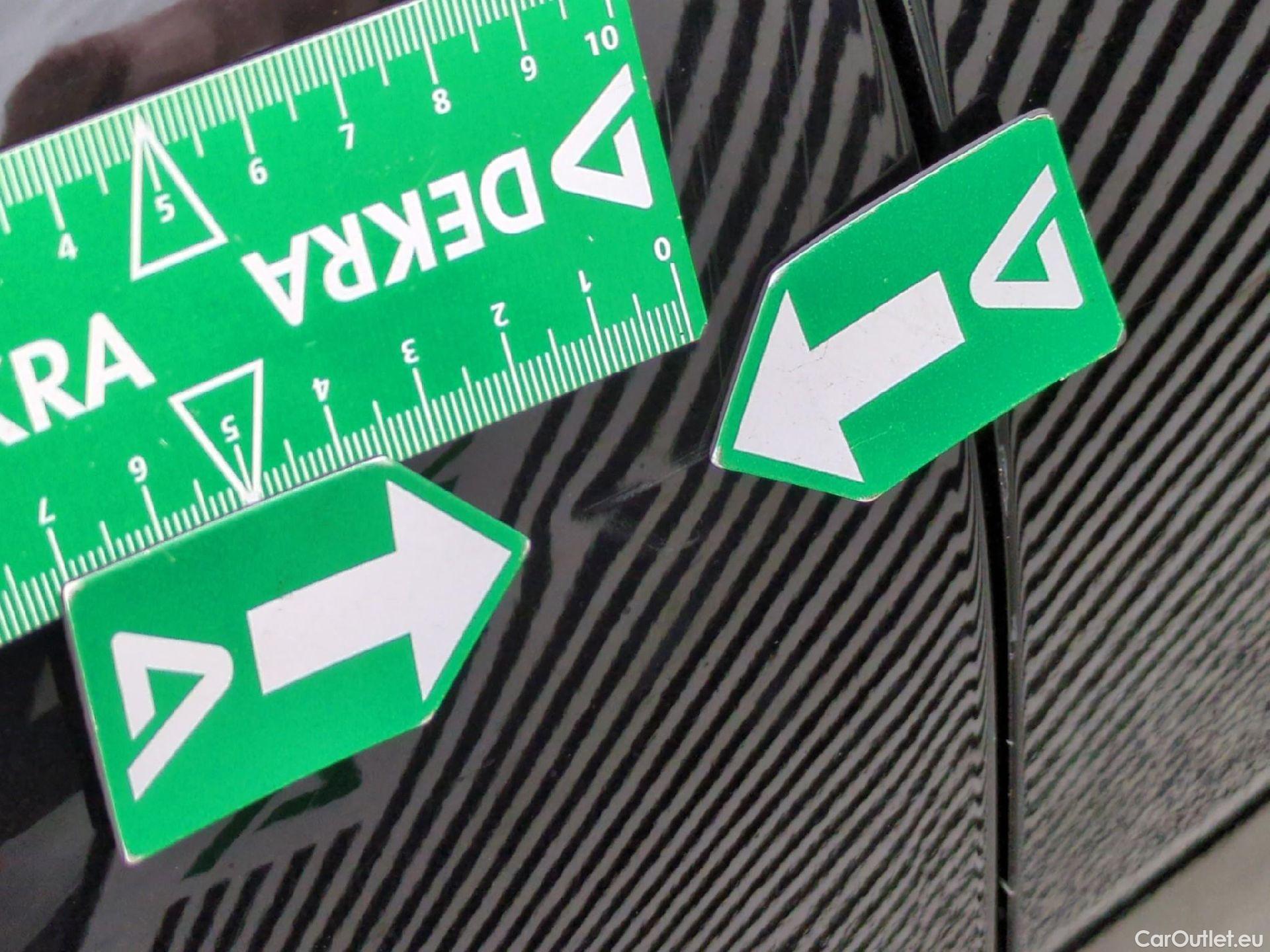  Citroen  C4 CITROEN  X / 2022 / 4P / Berline PureTech 130 S&S EAT8 Feel Pack #14