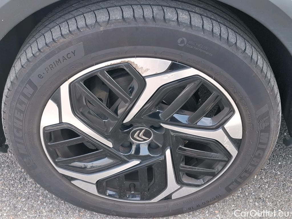  Citroen  C4  Berline Feel Pack 1.2 PureTech 130CV BVM6 E6d #10