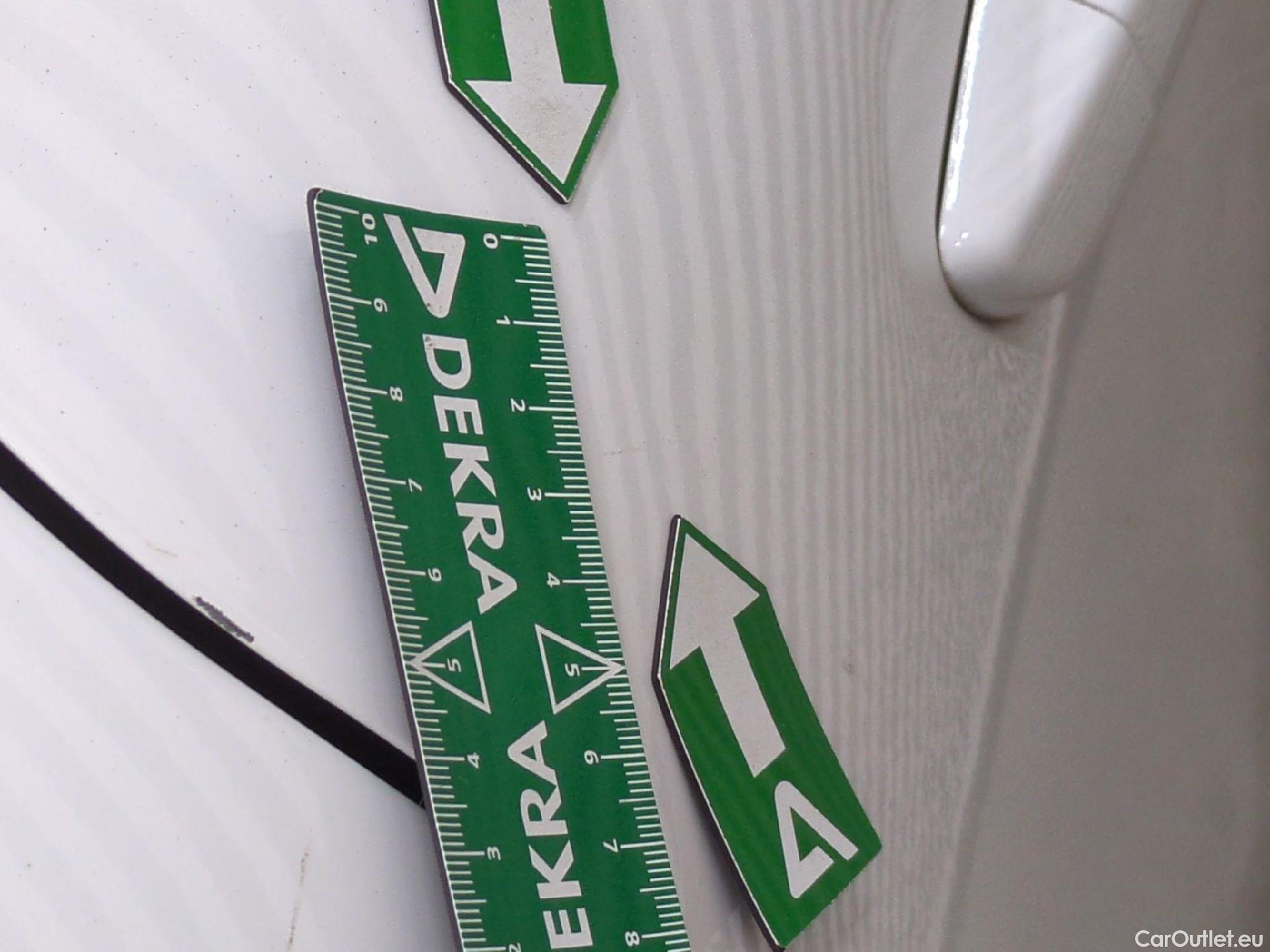  Citroen  C3  Société Feel Nav 1.5 BlueHDI 100CV BVM5 E6dT #21