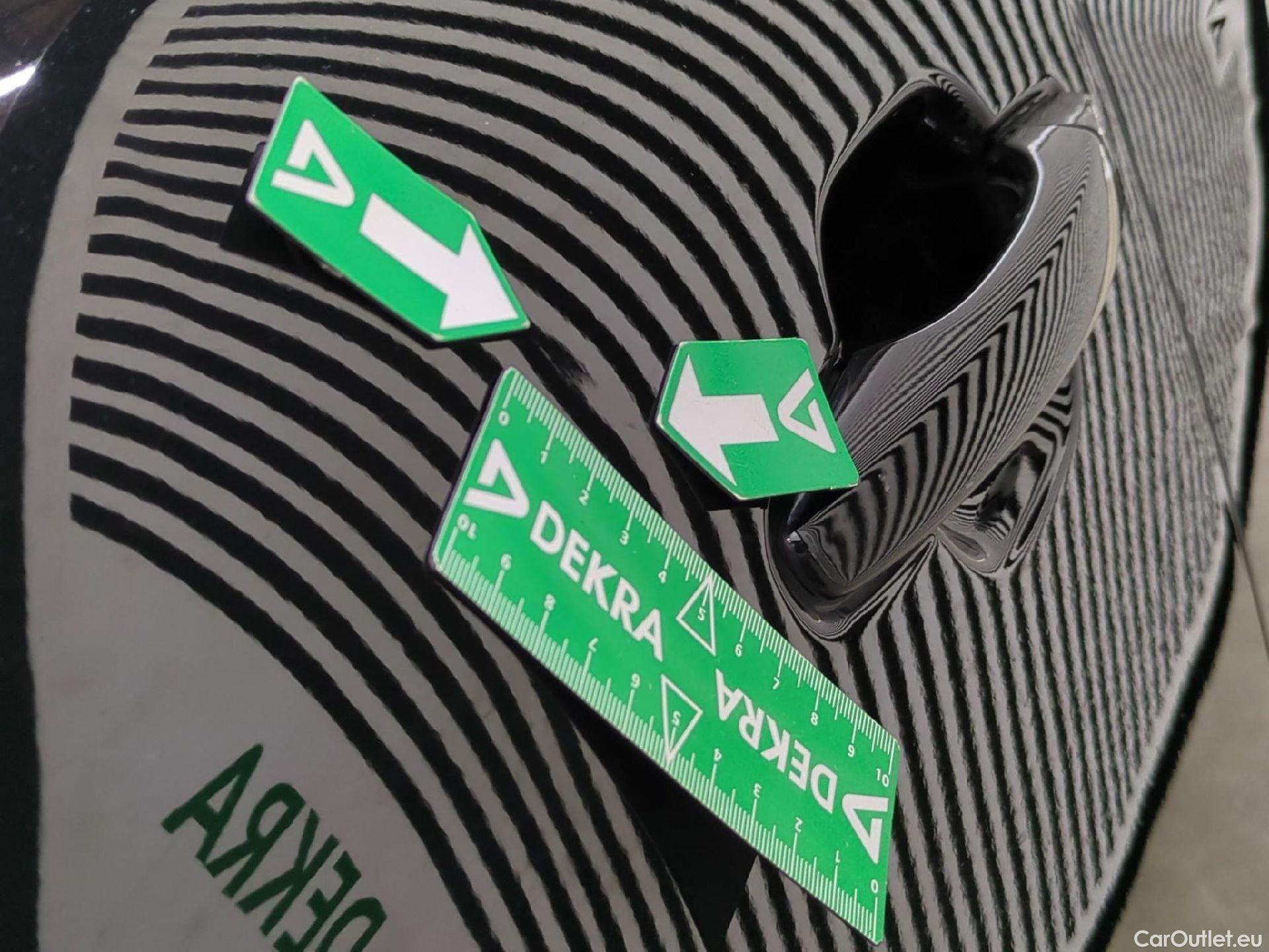  Citroen  C4 CITROEN  X / 2022 / 4P / Berline PureTech 130 S&S EAT8 Feel Pack #15