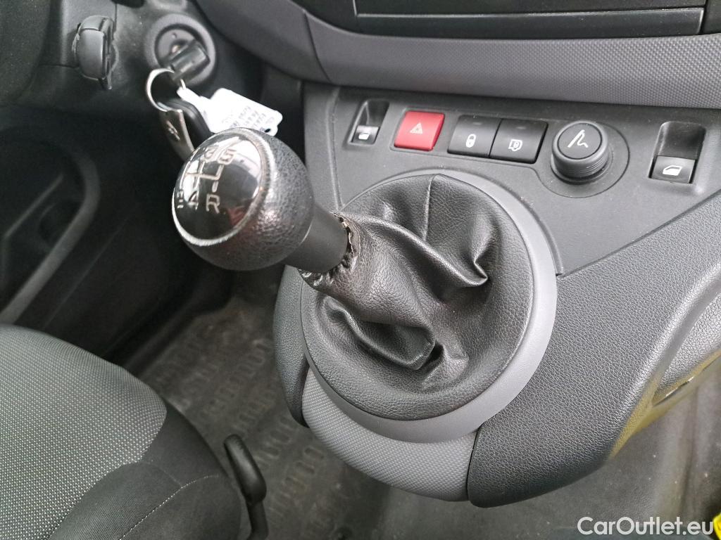  Citroen  Berlingo  Fourgon Club L1 (Court) 1.6 BlueHDi 100CV BVM5 E6 #9