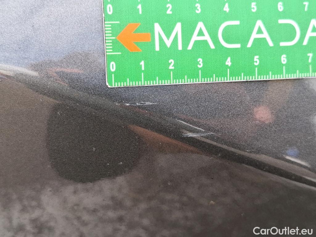  Citroen  C4  Berline Feel Pack 1.2 PureTech 130CV BVM6 E6d #32