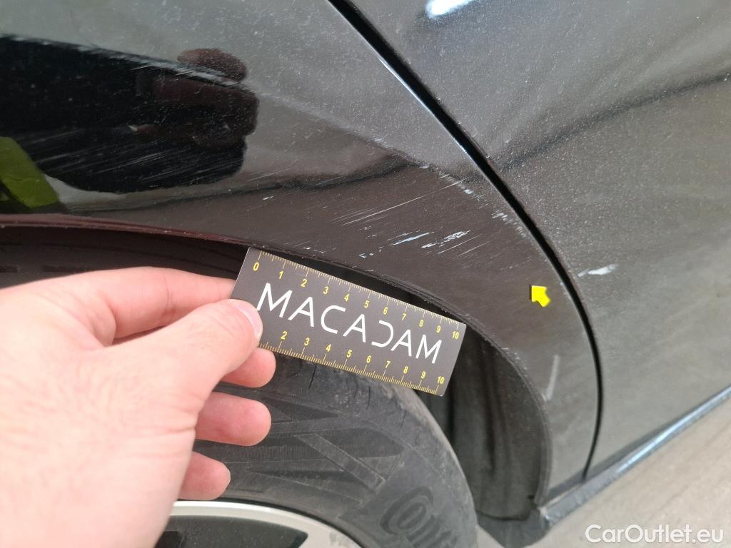  Mercedes  A-Klasse MERCEDES-BENZ Classe A Compact / 2018 / 5P / Berline A 180 Progressive Line 7G-DCT #21